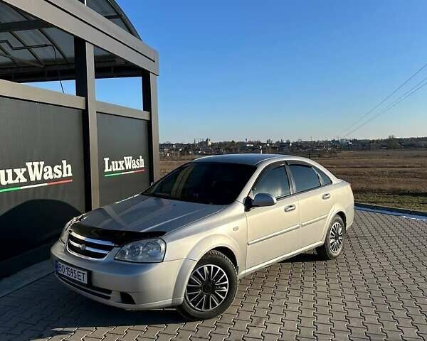 Серый Шевроле Лачетти, объемом двигателя 1.8 л и пробегом 170 тыс. км за 2999 $, фото 24 на Automoto.ua