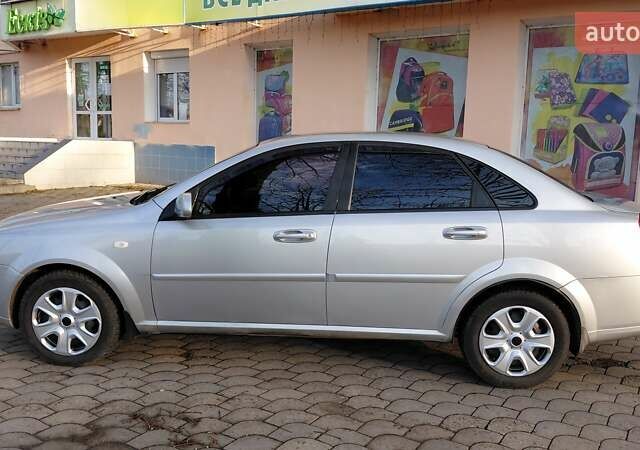 Серый Шевроле Лачетти, объемом двигателя 1.79 л и пробегом 106 тыс. км за 4000 $, фото 14 на Automoto.ua