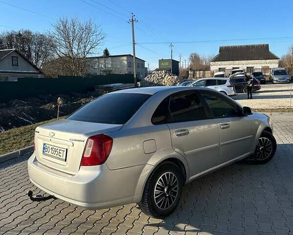 Серый Шевроле Лачетти, объемом двигателя 1.8 л и пробегом 170 тыс. км за 2999 $, фото 15 на Automoto.ua