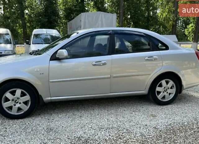 Серый Шевроле Лачетти, объемом двигателя 1.8 л и пробегом 370 тыс. км за 3450 $, фото 1 на Automoto.ua