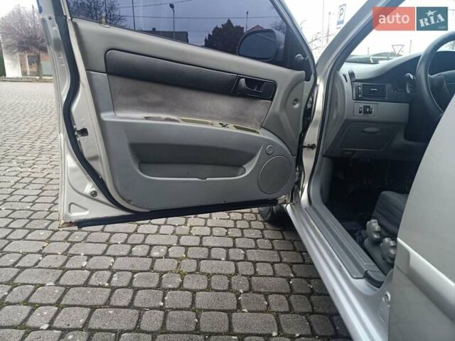 Серый Шевроле Лачетти, объемом двигателя 1.6 л и пробегом 322 тыс. км за 3300 $, фото 8 на Automoto.ua