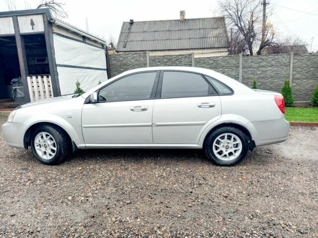 Сірий Шевроле Лачетті, об'ємом двигуна 1.8 л та пробігом 110 тис. км за 5000 $, фото 7 на Automoto.ua