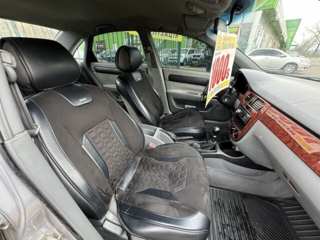 Сірий Шевроле Лачетті, об'ємом двигуна 1.6 л та пробігом 250 тис. км за 3850 $, фото 10 на Automoto.ua