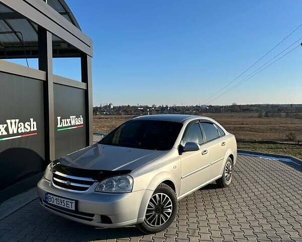 Серый Шевроле Лачетти, объемом двигателя 1.8 л и пробегом 170 тыс. км за 2999 $, фото 17 на Automoto.ua