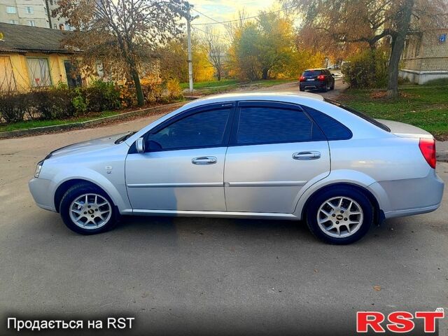 Сірий Шевроле Лачетті, об'ємом двигуна 1.8 л та пробігом 240 тис. км за 4600 $, фото 6 на Automoto.ua