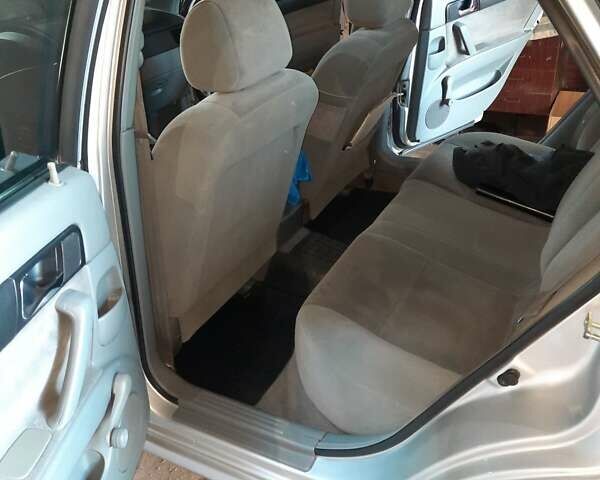 Серый Шевроле Лачетти, объемом двигателя 1.8 л и пробегом 191 тыс. км за 5000 $, фото 16 на Automoto.ua