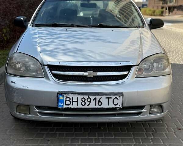 Серый Шевроле Лачетти, объемом двигателя 1.6 л и пробегом 111 тыс. км за 2600 $, фото 3 на Automoto.ua