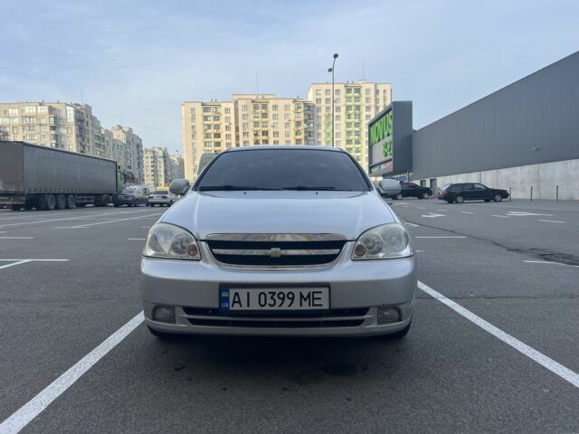 Сірий Шевроле Лачетті, об'ємом двигуна 1.8 л та пробігом 218 тис. км за 4900 $, фото 1 на Automoto.ua