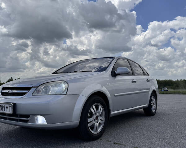 Сірий Шевроле Лачетті, об'ємом двигуна 1.8 л та пробігом 222 тис. км за 4100 $, фото 2 на Automoto.ua