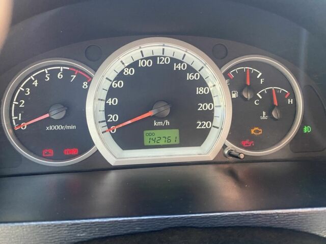 Серый Шевроле Лачетти, объемом двигателя 1.8 л и пробегом 142 тыс. км за 5000 $, фото 7 на Automoto.ua