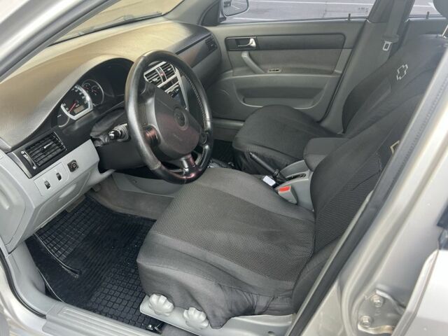 Сірий Шевроле Лачетті, об'ємом двигуна 1.8 л та пробігом 218 тис. км за 4900 $, фото 10 на Automoto.ua