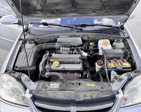 Сірий Шевроле Лачетті, об'ємом двигуна 1.8 л та пробігом 222 тис. км за 4100 $, фото 9 на Automoto.ua