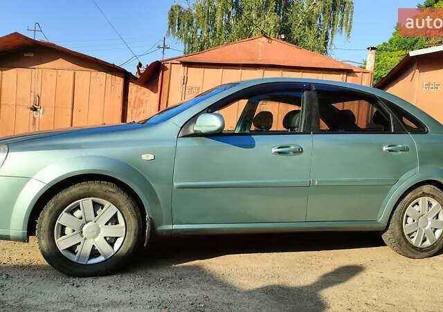 Серый Шевроле Лачетти, объемом двигателя 1.8 л и пробегом 173 тыс. км за 4300 $, фото 7 на Automoto.ua