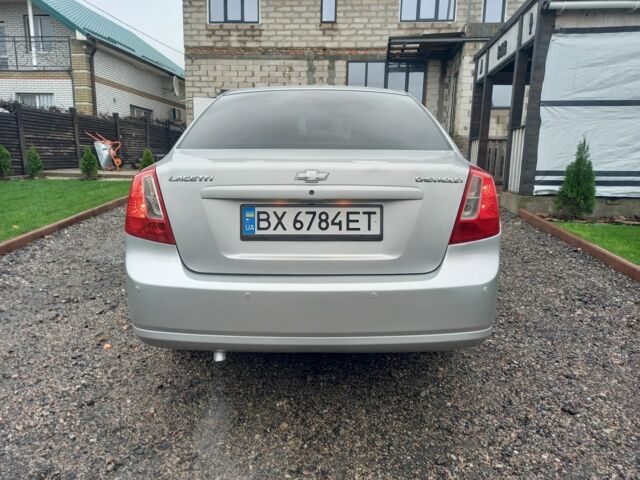 Сірий Шевроле Лачетті, об'ємом двигуна 1.8 л та пробігом 110 тис. км за 5000 $, фото 5 на Automoto.ua