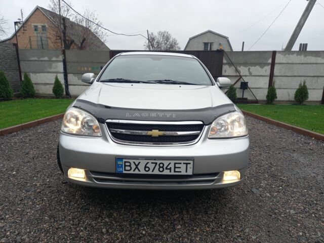 Сірий Шевроле Лачетті, об'ємом двигуна 1.8 л та пробігом 110 тис. км за 5000 $, фото 1 на Automoto.ua