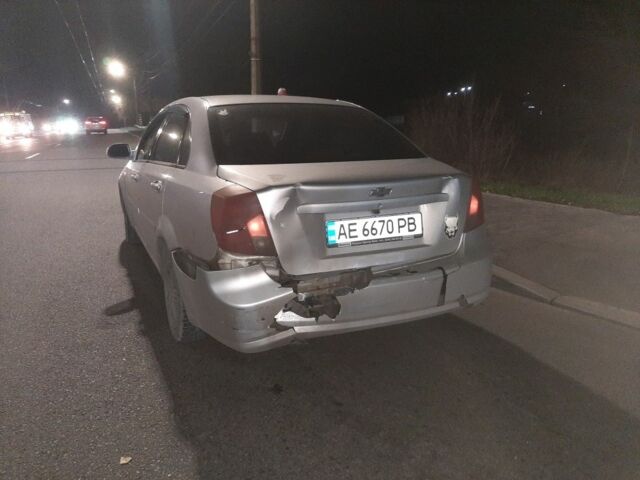 Серый Шевроле Лачетти, объемом двигателя 0 л и пробегом 311 тыс. км за 2700 $, фото 6 на Automoto.ua