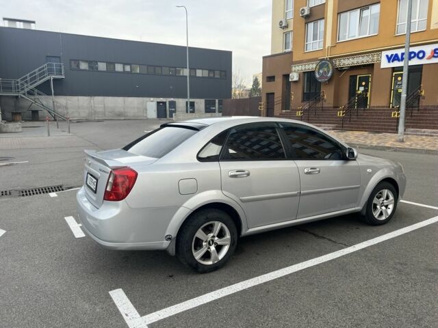 Сірий Шевроле Лачетті, об'ємом двигуна 1.8 л та пробігом 218 тис. км за 4900 $, фото 5 на Automoto.ua