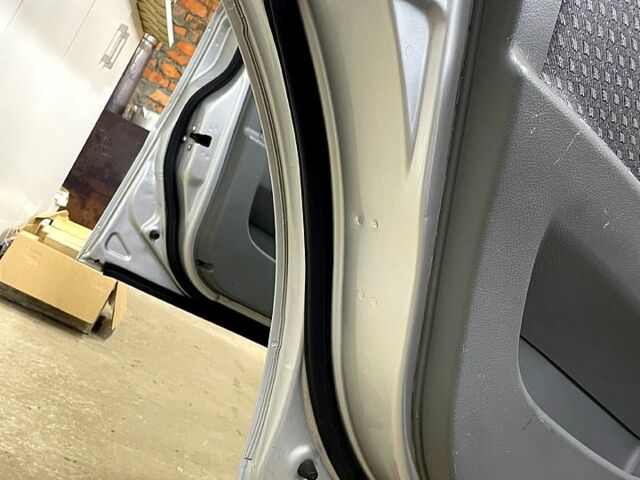 Серый Шевроле Лачетти, объемом двигателя 1.6 л и пробегом 292 тыс. км за 3800 $, фото 7 на Automoto.ua