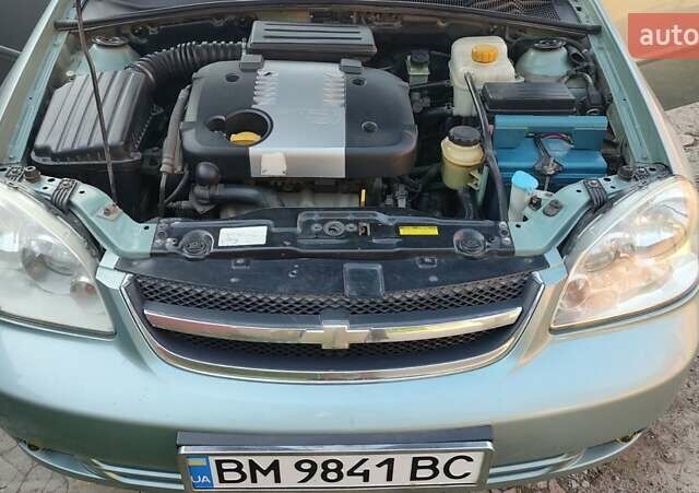 Серый Шевроле Лачетти, объемом двигателя 1.8 л и пробегом 173 тыс. км за 4300 $, фото 4 на Automoto.ua