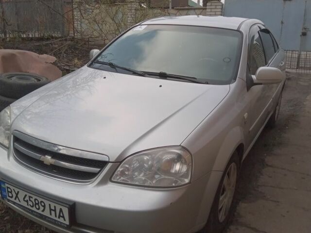 Сірий Шевроле Лачетті, об'ємом двигуна 1.8 л та пробігом 330 тис. км за 4000 $, фото 1 на Automoto.ua