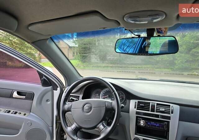 Серый Шевроле Лачетти, объемом двигателя 1.8 л и пробегом 210 тыс. км за 4050 $, фото 36 на Automoto.ua