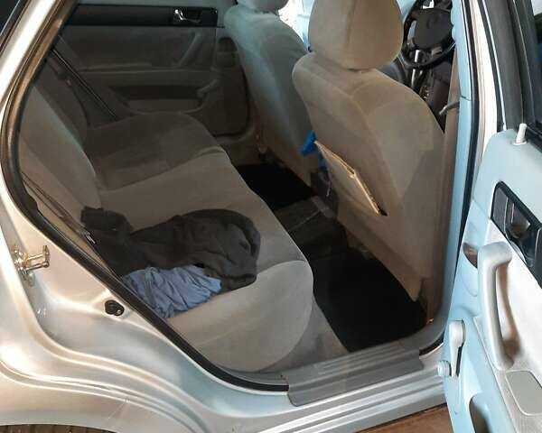 Серый Шевроле Лачетти, объемом двигателя 1.8 л и пробегом 191 тыс. км за 5000 $, фото 14 на Automoto.ua