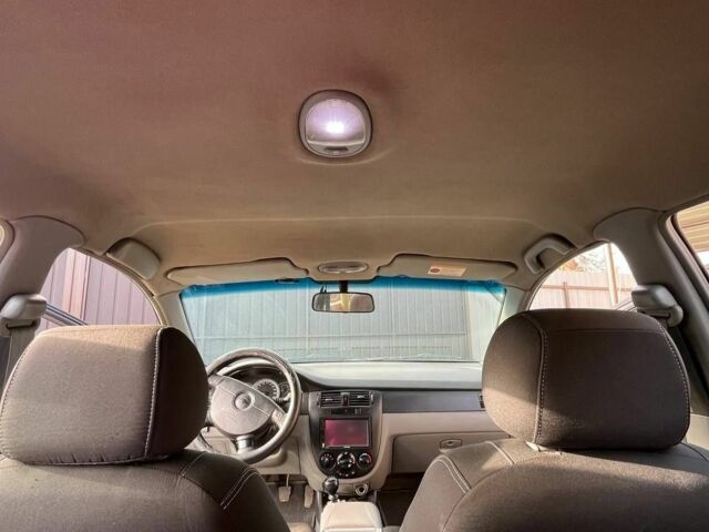 Серый Шевроле Лачетти, объемом двигателя 1.6 л и пробегом 248 тыс. км за 4400 $, фото 20 на Automoto.ua