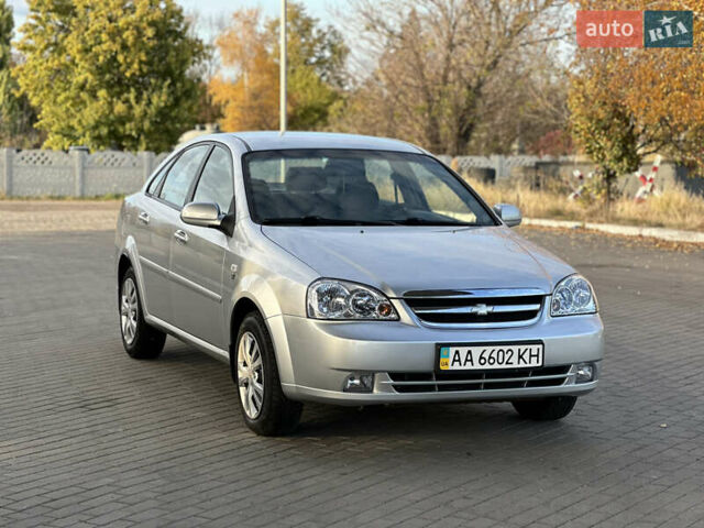 Шевроле Лачетти 2010 в Павлограде на Automoto.ua Серый Шевроле Лачетти, объемом двигателя 1.8 л и пробегом 64 тыс. км за 6150 $, фото 5 на Automoto.ua