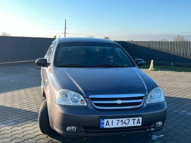 Серый Шевроле Лачетти, объемом двигателя 1.6 л и пробегом 248 тыс. км за 4400 $, фото 2 на Automoto.ua
