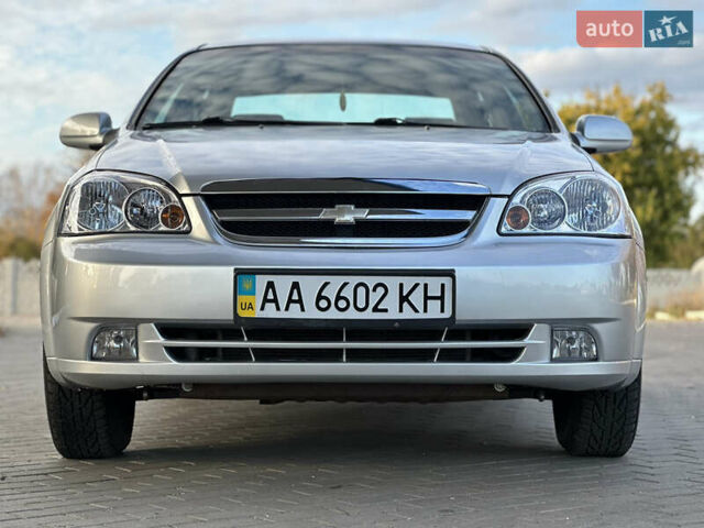 Шевроле Лачетти 2010 в Павлограде на Automoto.ua Серый Шевроле Лачетти, объемом двигателя 1.8 л и пробегом 64 тыс. км за 6150 $, фото 4 на Automoto.ua