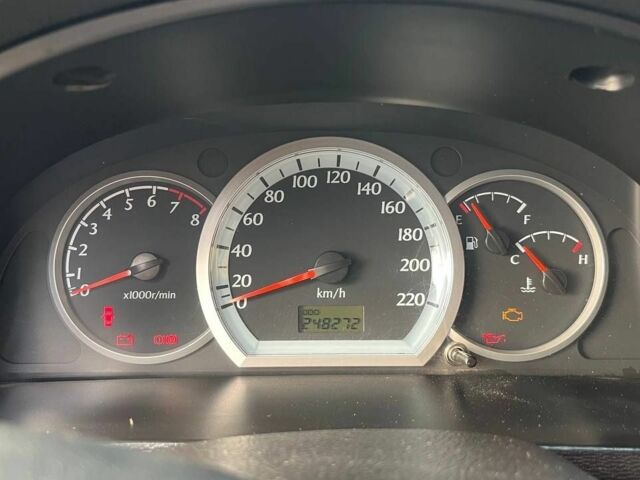 Серый Шевроле Лачетти, объемом двигателя 1.6 л и пробегом 248 тыс. км за 4400 $, фото 17 на Automoto.ua