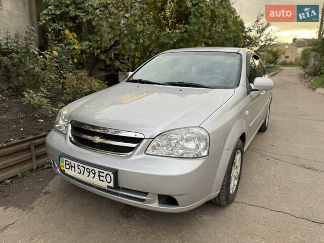Шевроле Лачетти 2011 в Доброслав (Коминтерновское) на Automoto.ua Серый Шевроле Лачетти, объемом двигателя 1.6 л и пробегом 120 тыс. км за 5500 $, фото 3 на Automoto.ua