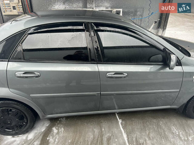 Серый Шевроле Лачетти, объемом двигателя 1.6 л и пробегом 252 тыс. км за 4500 $, фото 10 на Automoto.ua