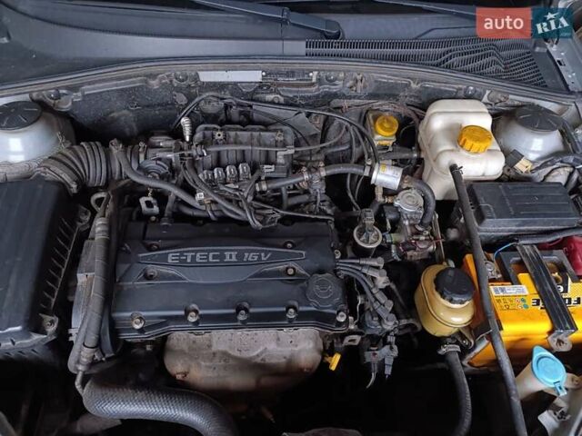 Сірий Шевроле Лачетті, об'ємом двигуна 1.6 л та пробігом 182 тис. км за 4700 $, фото 14 на Automoto.ua
