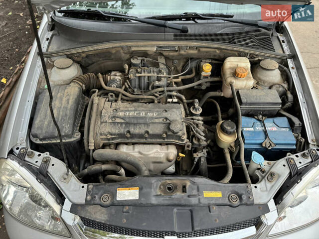 Шевроле Лачетти 2011 в Доброслав (Коминтерновское) на Automoto.ua Серый Шевроле Лачетти, объемом двигателя 1.6 л и пробегом 120 тыс. км за 5500 $, фото 30 на Automoto.ua
