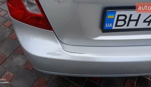 Серый Шевроле Лачетти, объемом двигателя 1.6 л и пробегом 210 тыс. км за 5200 $, фото 10 на Automoto.ua