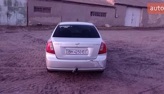 Серый Шевроле Лачетти, объемом двигателя 1.8 л и пробегом 354 тыс. км за 4200 $, фото 1 на Automoto.ua