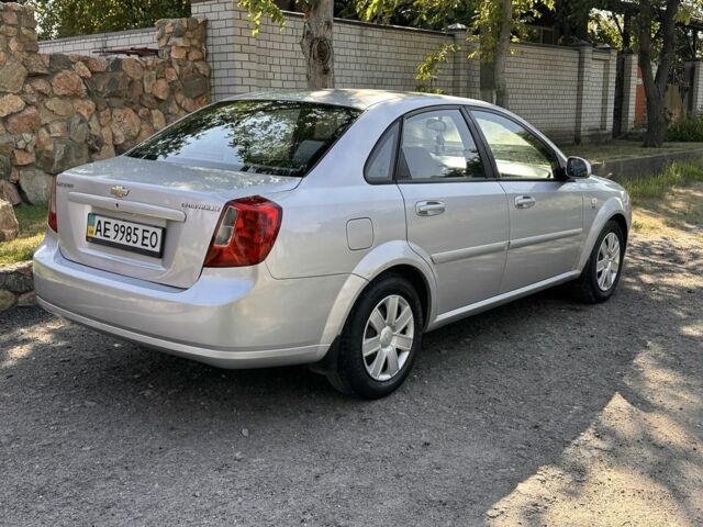 Серый Шевроле Лачетти, объемом двигателя 1.8 л и пробегом 170 тыс. км за 5500 $, фото 2 на Automoto.ua