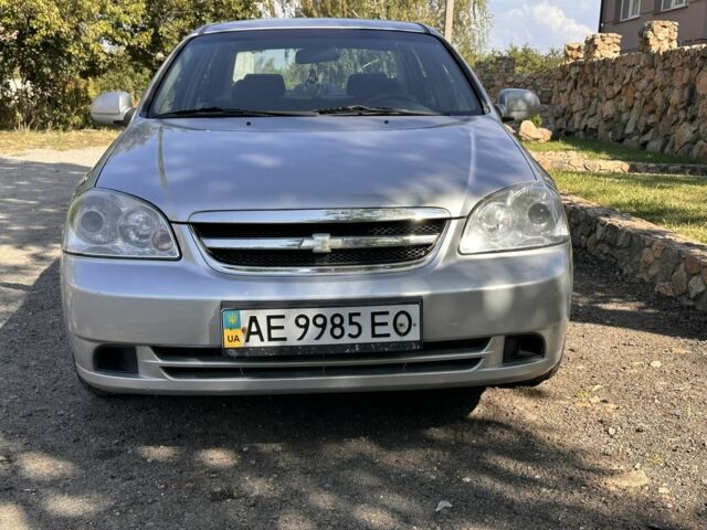 Серый Шевроле Лачетти, объемом двигателя 1.8 л и пробегом 170 тыс. км за 5500 $, фото 3 на Automoto.ua