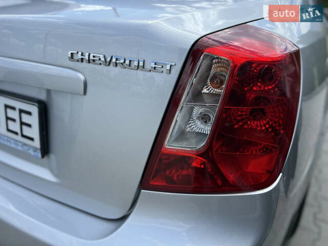 Сірий Шевроле Лачетті, об'ємом двигуна 1.8 л та пробігом 116 тис. км за 5700 $, фото 7 на Automoto.ua