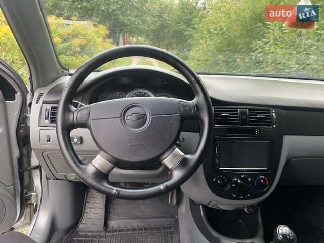 Сірий Шевроле Лачетті, об'ємом двигуна 1.8 л та пробігом 116 тис. км за 5700 $, фото 10 на Automoto.ua