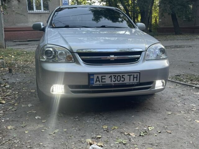 Серый Шевроле Лачетти, объемом двигателя 1.8 л и пробегом 220 тыс. км за 4600 $, фото 6 на Automoto.ua
