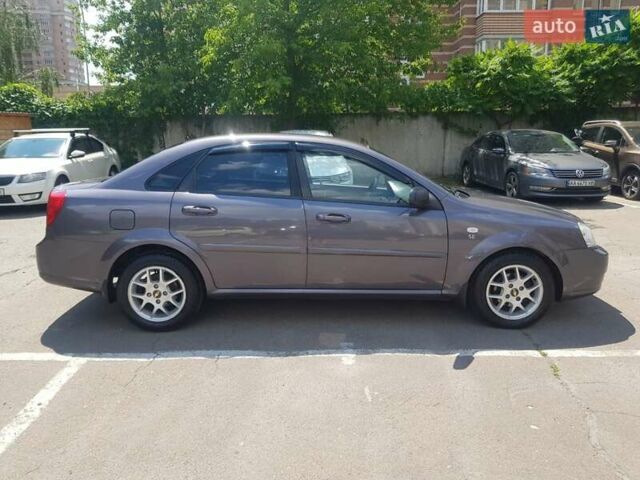 Сірий Шевроле Лачетті, об'ємом двигуна 1.6 л та пробігом 168 тис. км за 6000 $, фото 7 на Automoto.ua