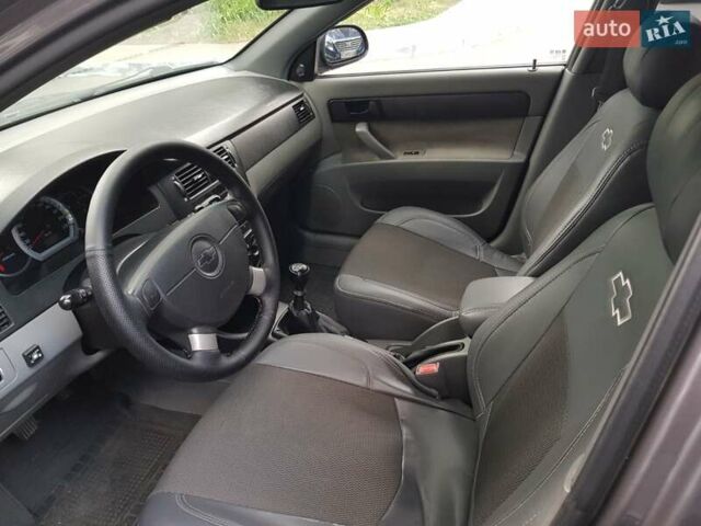 Сірий Шевроле Лачетті, об'ємом двигуна 1.6 л та пробігом 168 тис. км за 6000 $, фото 1 на Automoto.ua