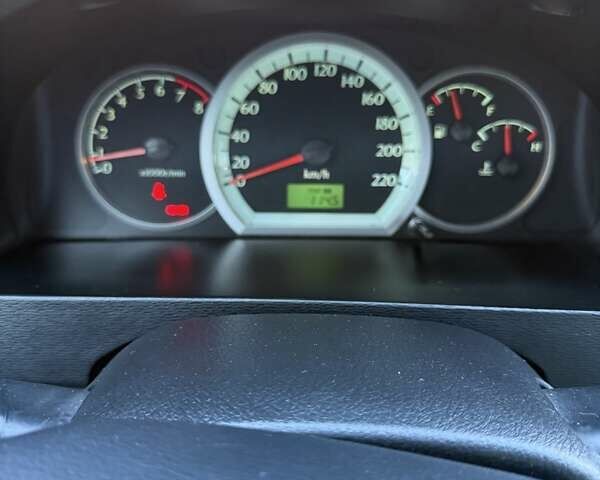 Серый Шевроле Лачетти, объемом двигателя 1.8 л и пробегом 158 тыс. км за 5300 $, фото 16 на Automoto.ua