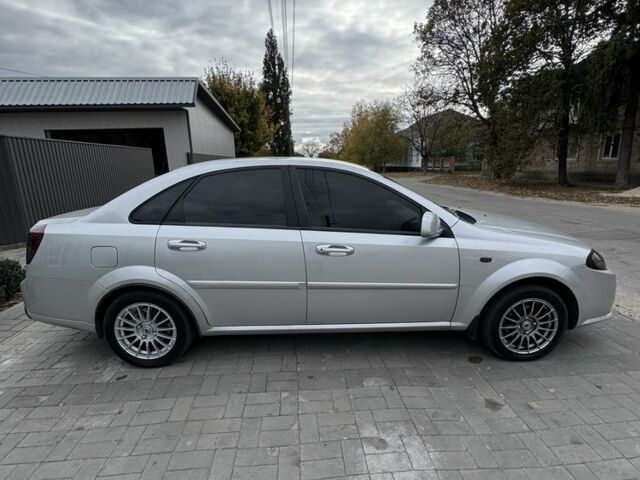 Шевроле Лачетти 2014 в Полтаве на Automoto.ua Серый Шевроле Лачетти, объемом двигателя 1.5 л и пробегом 200 тыс. км за 4400 $, фото 3 на Automoto.ua