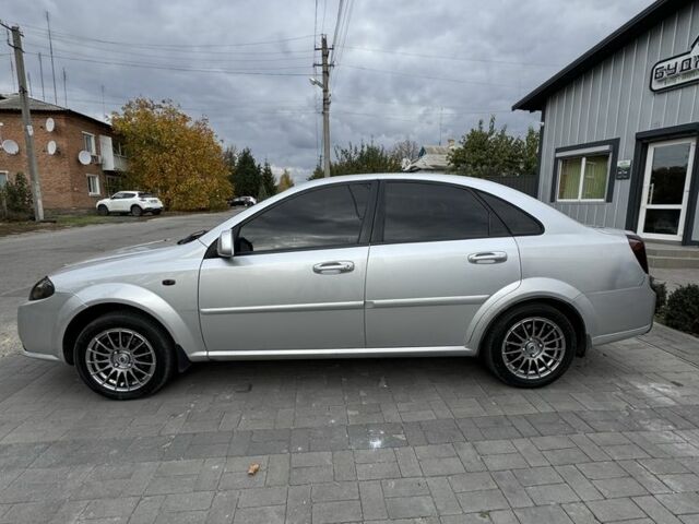 Шевроле Лачетти 2014 в Полтаве на Automoto.ua Серый Шевроле Лачетти, объемом двигателя 1.5 л и пробегом 200 тыс. км за 4400 $, фото 7 на Automoto.ua