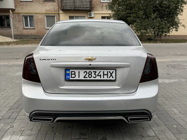 Шевроле Лачетти 2014 в Полтаве на Automoto.ua Серый Шевроле Лачетти, объемом двигателя 1.5 л и пробегом 200 тыс. км за 4400 $, фото 5 на Automoto.ua