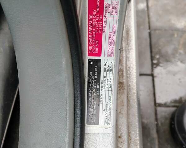 Серый Шевроле Лачетти, объемом двигателя 1.8 л и пробегом 263 тыс. км за 3100 $, фото 6 на Automoto.ua