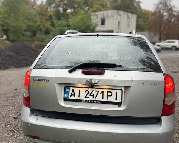 Серый Шевроле Лачетти, объемом двигателя 1.8 л и пробегом 308 тыс. км за 3550 $, фото 3 на Automoto.ua